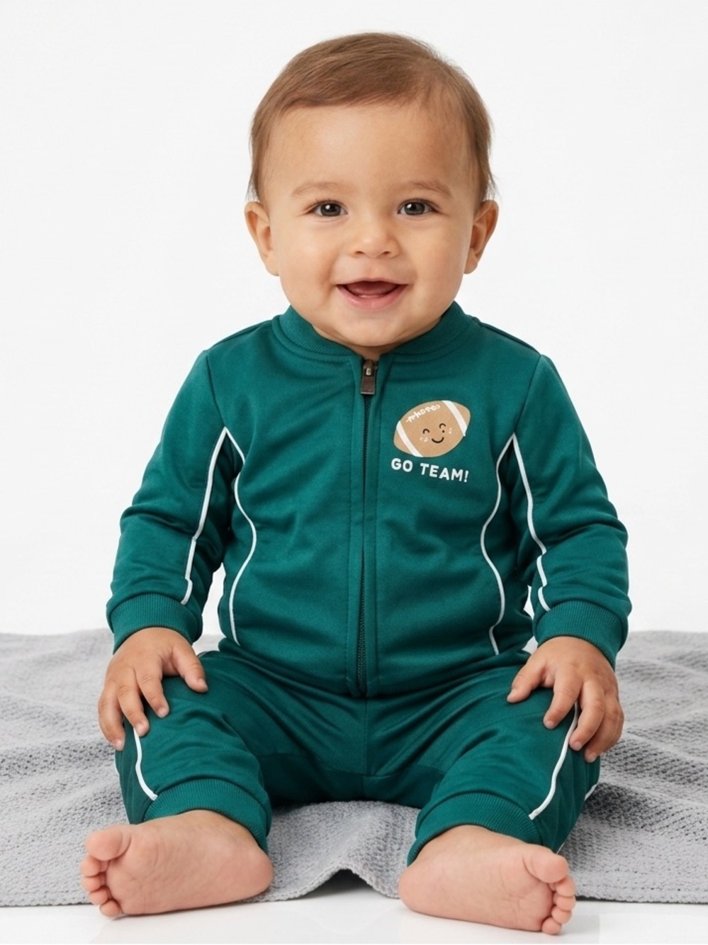 🎉(12-18m) Old Navy Full-Zip Embroidered Jacket + Joggers Set